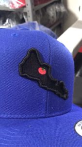 gorra con logo de mapa de sinaloa