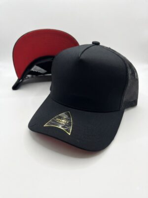 Helmet 5 Panel Trucker Negro Malla Negro undervisor Rojo